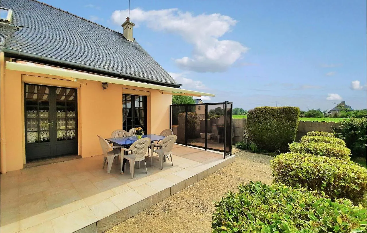 Feriehus Lovely Home In La Fresnais With Kitchen