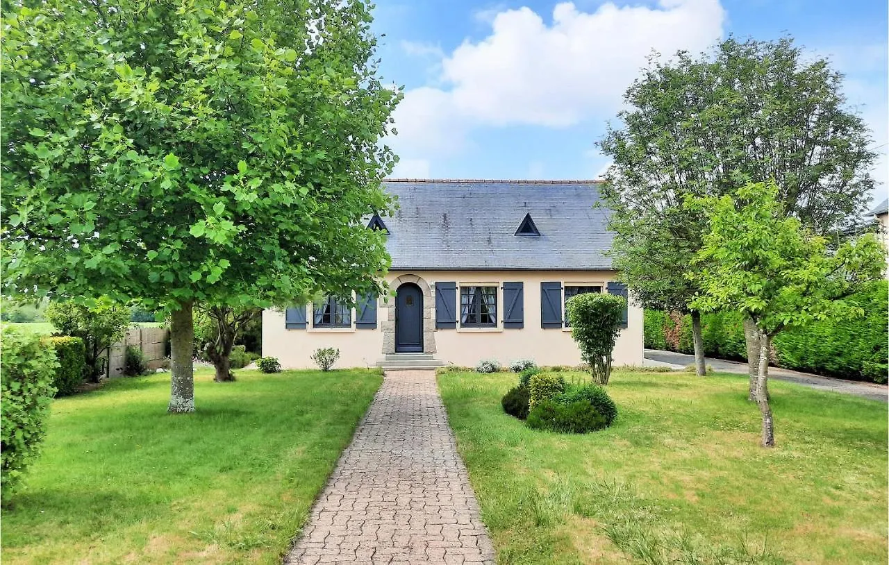 Feriehus Lovely Home In La Fresnais With Kitchen